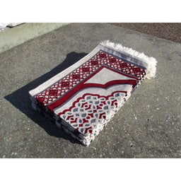 Tapis de Prière - Contour Géométrique - Fond Blanc - Couleur Rouge