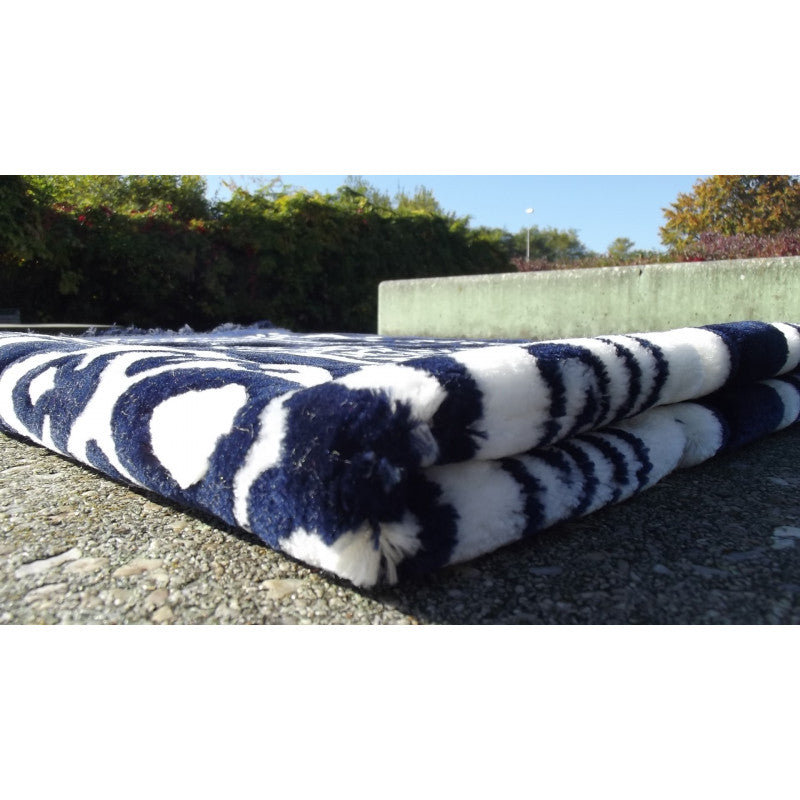 Tapis de Prière épais, Grande Taille (117 x 82 cm), Confortable - Fond Bleu & Motif Blanc - Librairie Al Minhaj