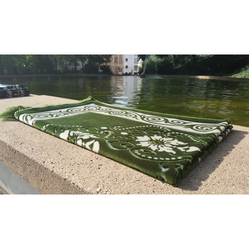Tapis de Prière - Motif Fleurs - Couleur Vert - Librairie Al Minhaj