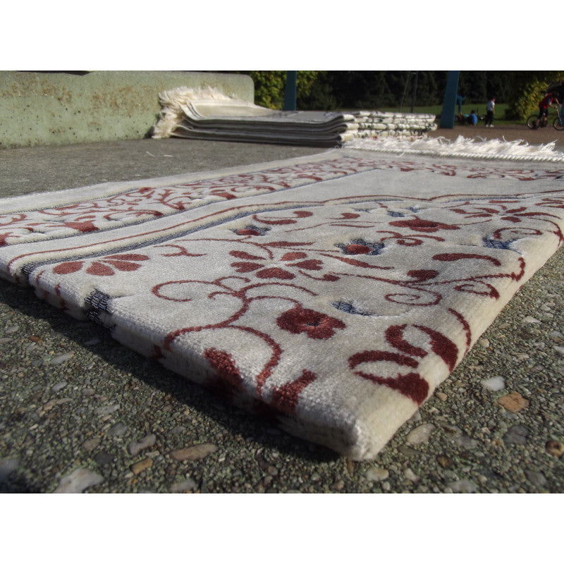 Tapis de Prière - Motif Jardin - Fond Blanc - Couleur Terracotta - Librairie Al Minhaj